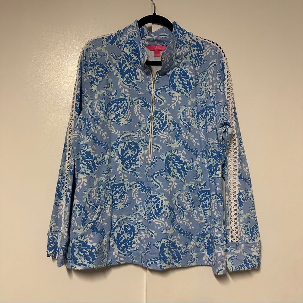 Lilly Pulitzer blue turtle print quarter zip kangaroo pocket Jacket size XL